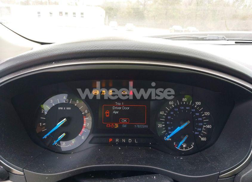 Photo 7 of 2017 Ford Fusion SE (VIN 3FA6P0H71HR259055)