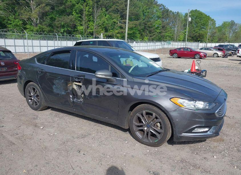 2017 Ford Fusion SE (VIN 3FA6P0H71HR269665) main photo