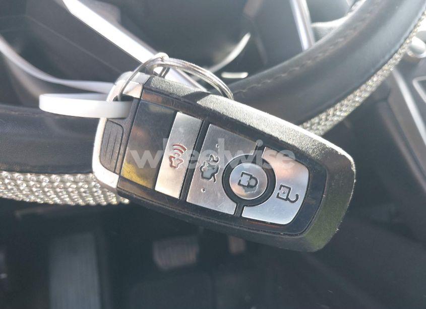 Photo 11 of 2017 Ford Fusion SE (VIN 3FA6P0H71HR269665)