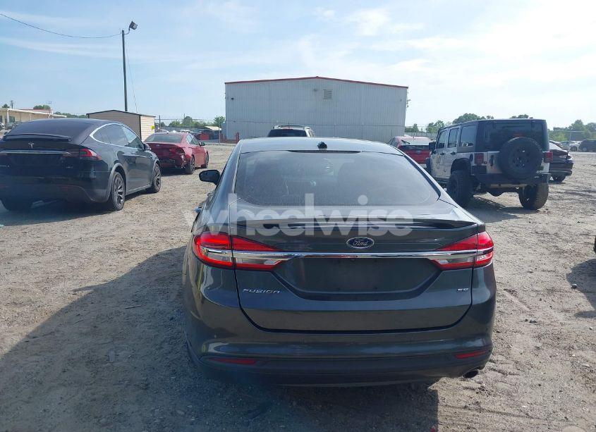Photo 16 of 2017 Ford Fusion SE (VIN 3FA6P0H71HR269665)