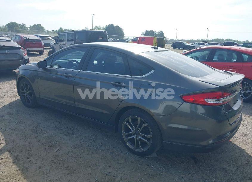 Photo 3 of 2017 Ford Fusion SE (VIN 3FA6P0H71HR269665)