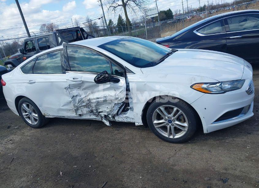 Photo 13 of 2017 Ford Fusion SE (VIN 3FA6P0H71HR397078)