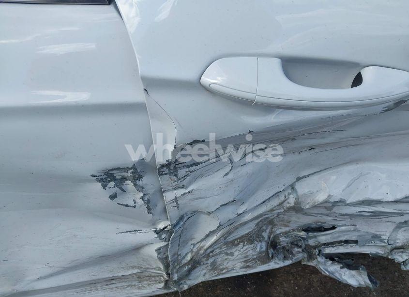 Photo 5 of 2017 Ford Fusion SE (VIN 3FA6P0H71HR397078)