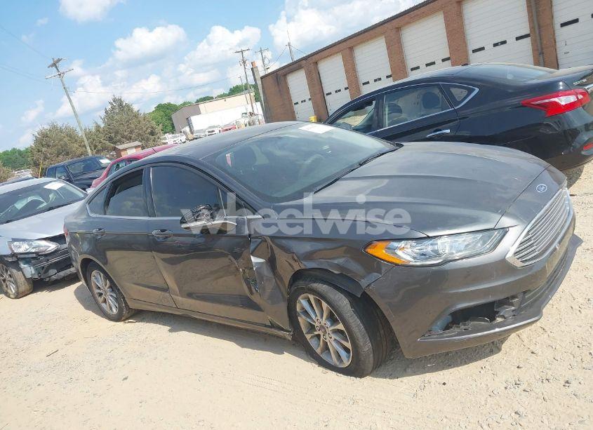 Photo 13 of 2017 Ford Fusion SE (VIN 3FA6P0H71HR410878)