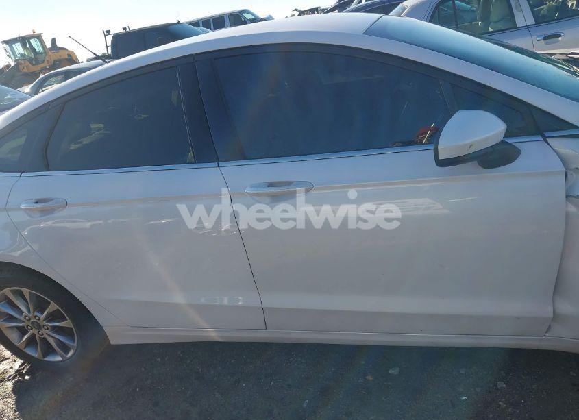 Photo 14 of 2017 Ford Fusion SE (VIN 3FA6P0H71HR411111)