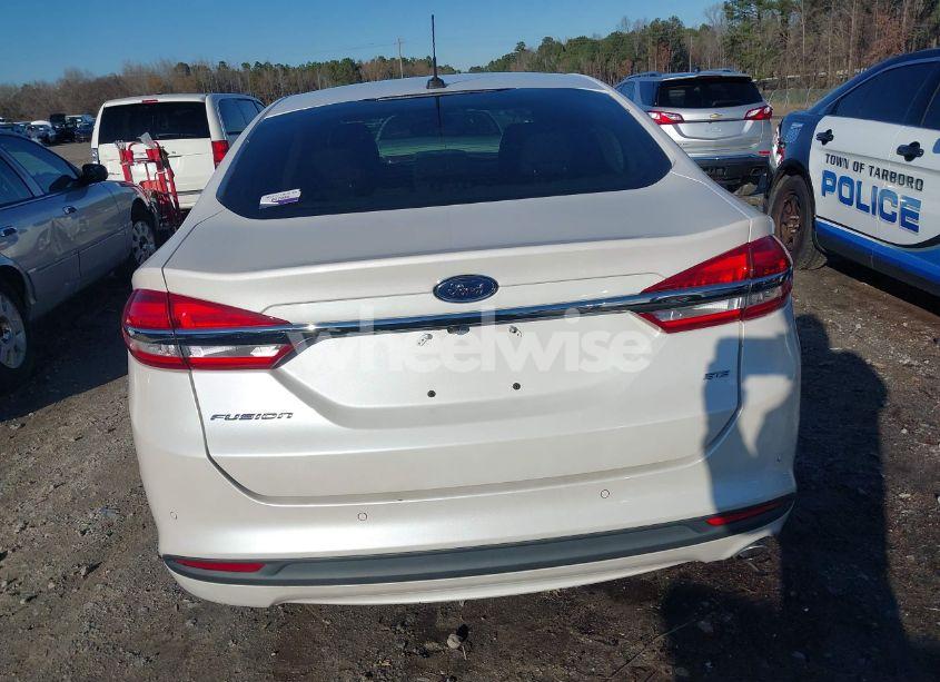 Photo 17 of 2017 Ford Fusion SE (VIN 3FA6P0H71HR411111)
