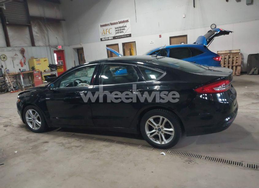 Photo 14 of 2018 Ford Fusion SE (VIN 3FA6P0H71JR114541)