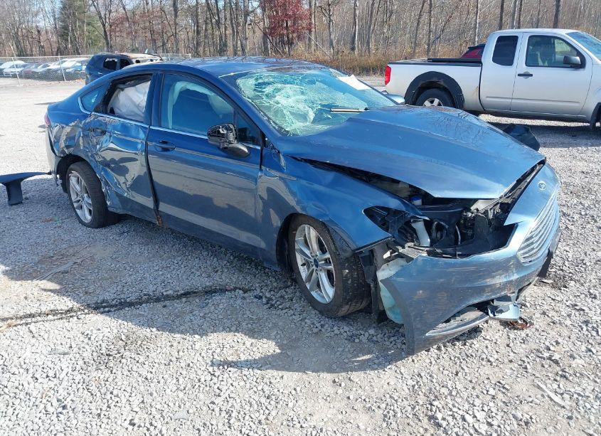 2018 Ford Fusion SE (VIN 3FA6P0H71JR174108) main photo