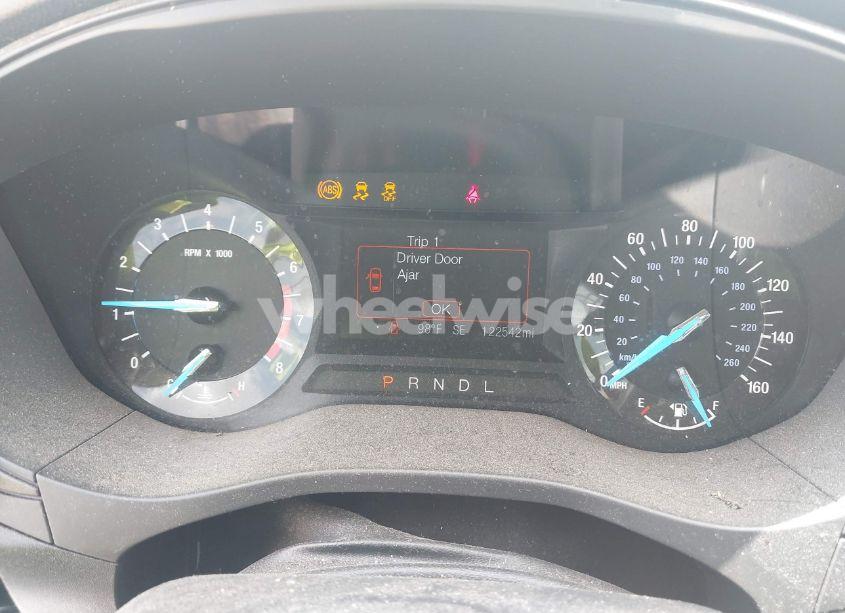 Photo 15 of 2018 Ford Fusion SE (VIN 3FA6P0H71JR225302)