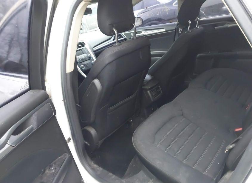 Photo 8 of 2013 Ford Fusion SE (VIN 3FA6P0H72DR118778)