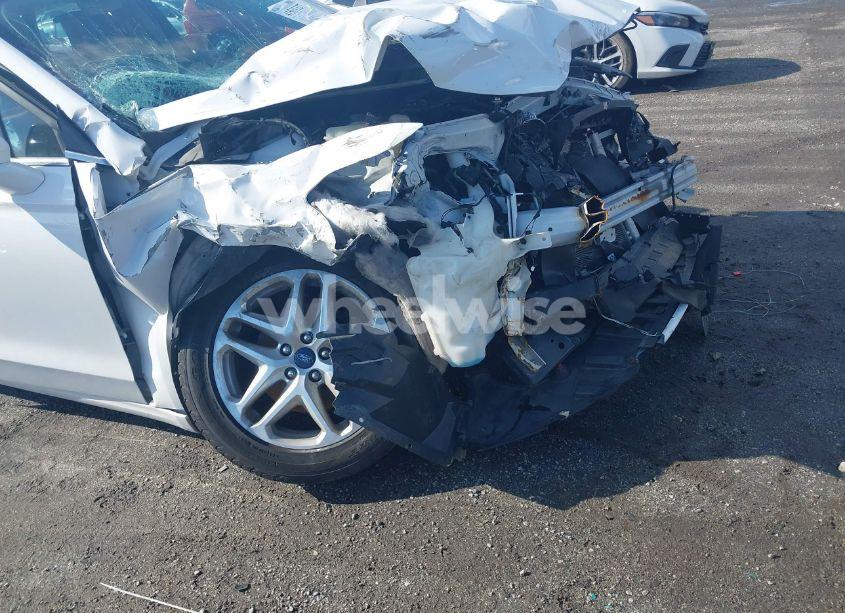 Photo 6 of 2013 Ford Fusion SE (VIN 3FA6P0H72DR121874)