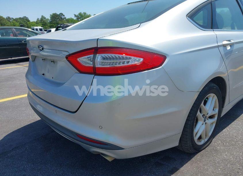 Photo 14 of 2013 Ford Fusion SE (VIN 3FA6P0H72DR137363)