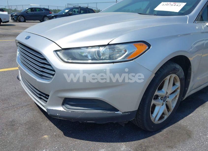 Photo 6 of 2013 Ford Fusion SE (VIN 3FA6P0H72DR137363)