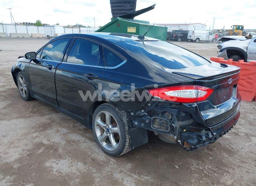 Photo 3 of 2013 Ford Fusion SE (VIN 3FA6P0H72DR227841)