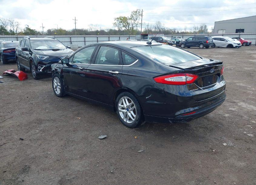 Photo 3 of 2013 Ford Fusion SE (VIN 3FA6P0H72DR274450)