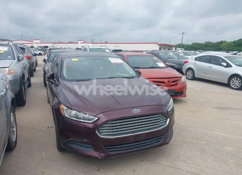 2013 Ford Fusion SE (VIN 3FA6P0H72DR274982) main photo