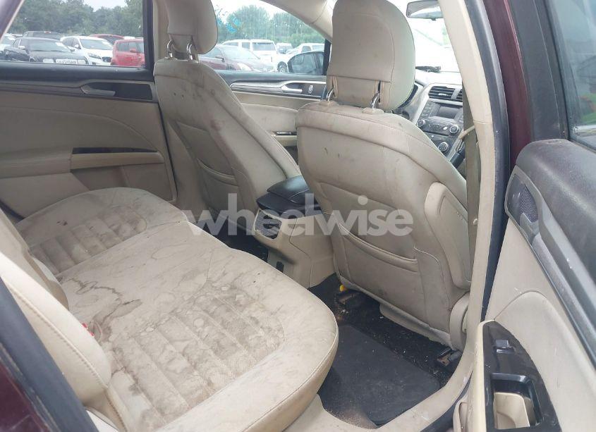 Photo 8 of 2013 Ford Fusion SE (VIN 3FA6P0H72DR274982)