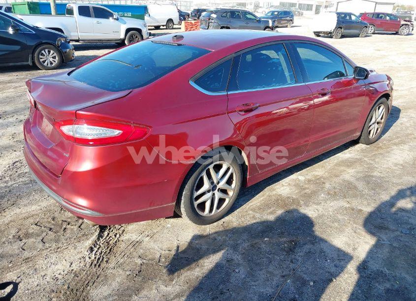 Photo 4 of 2013 Ford Fusion SE (VIN 3FA6P0H72DR336994)