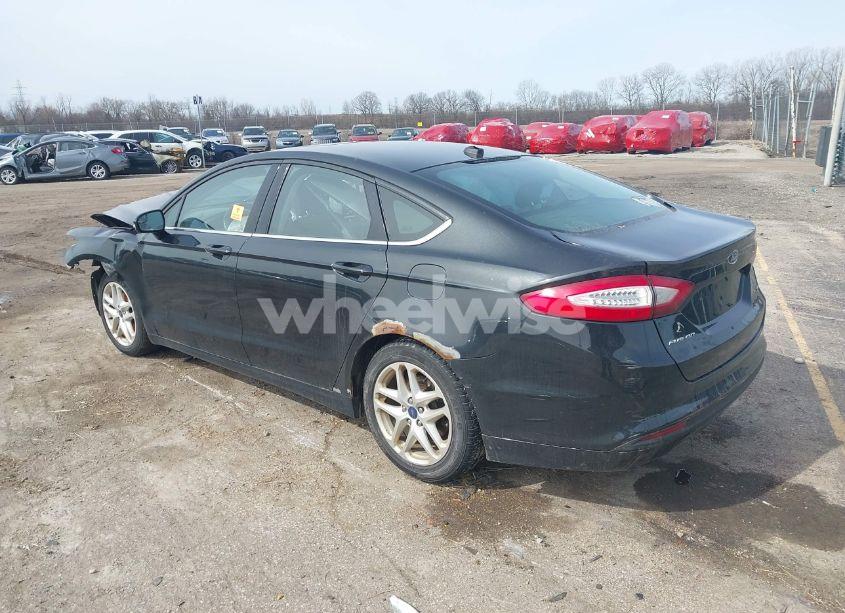 Photo 3 of 2014 Ford Fusion SE (VIN 3FA6P0H72ER113761)