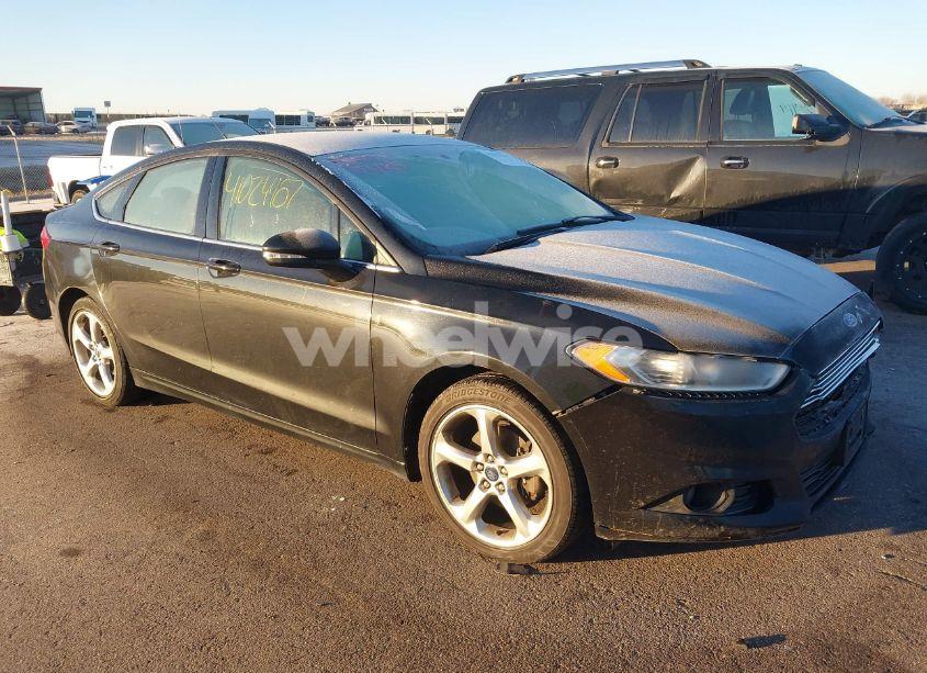 2014 Ford Fusion SE (VIN 3FA6P0H72ER136151) main photo