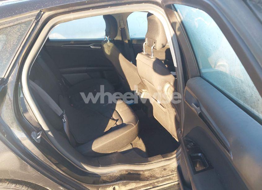 Photo 8 of 2014 Ford Fusion SE (VIN 3FA6P0H72ER136151)