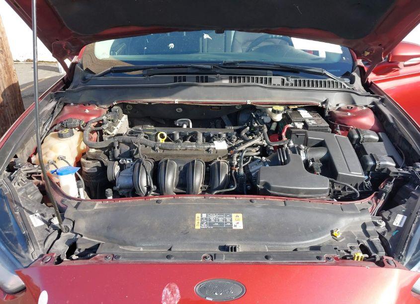 Photo 10 of 2014 Ford Fusion SE (VIN 3FA6P0H72ER137185)