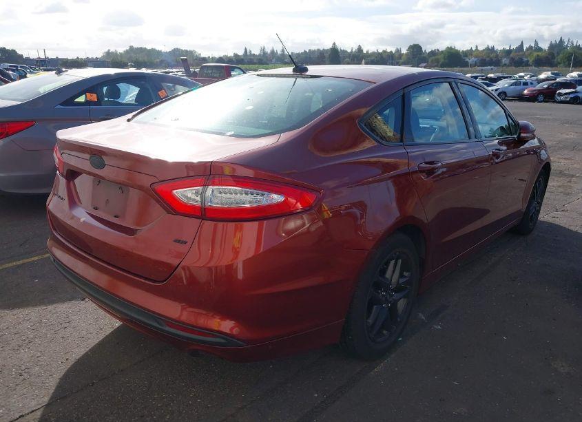 Photo 4 of 2014 Ford Fusion SE (VIN 3FA6P0H72ER137185)