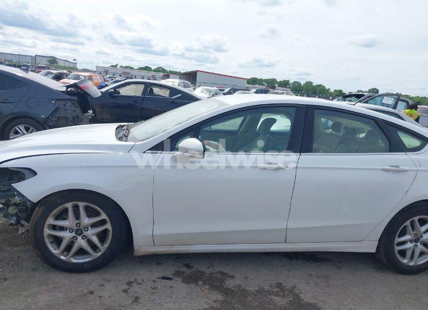 Photo 14 of 2014 Ford Fusion SE (VIN 3FA6P0H72ER171241)