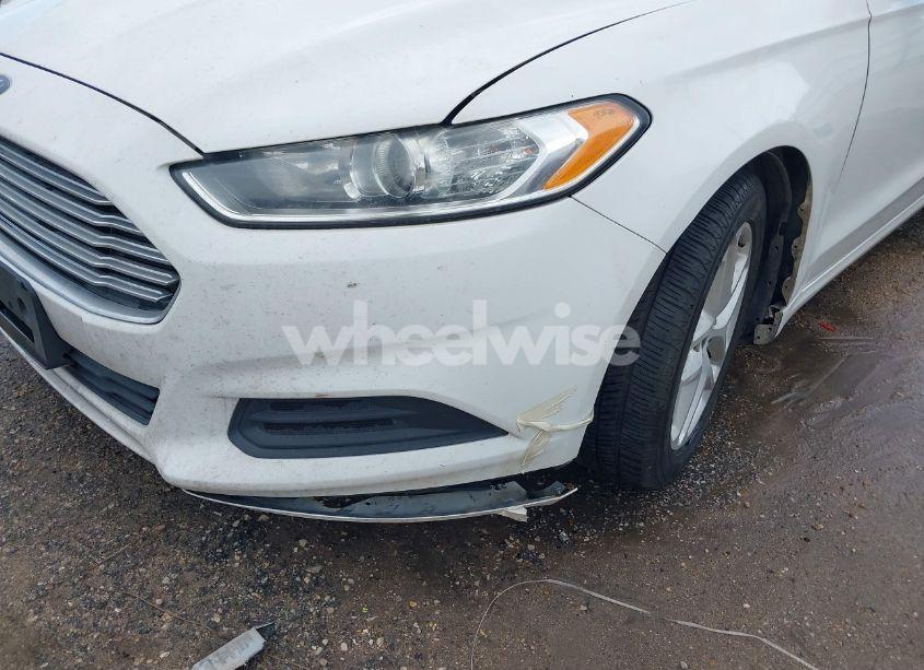 Photo 6 of 2014 Ford Fusion SE (VIN 3FA6P0H72ER242809)