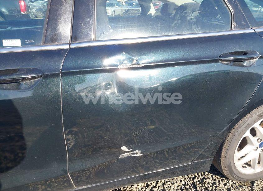 Photo 6 of 2014 Ford Fusion SE (VIN 3FA6P0H72ER243443)