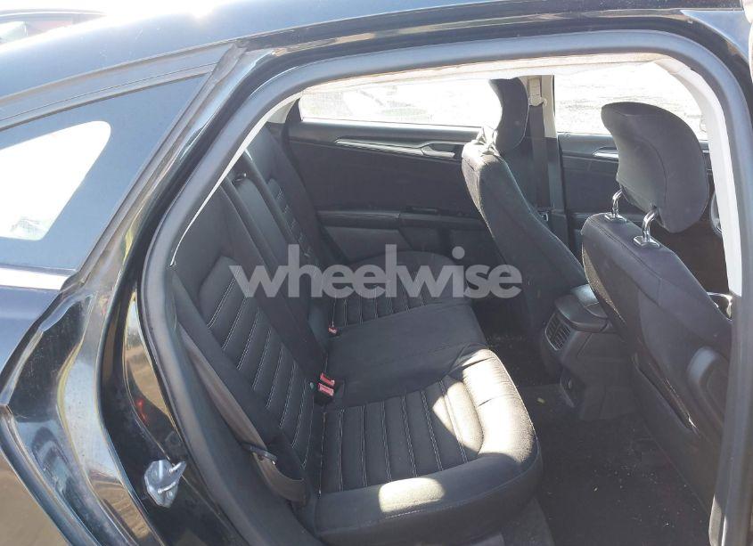 Photo 8 of 2014 Ford Fusion SE (VIN 3FA6P0H72ER243443)