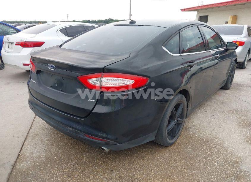 Photo 4 of 2014 Ford Fusion SE (VIN 3FA6P0H72ER251901)