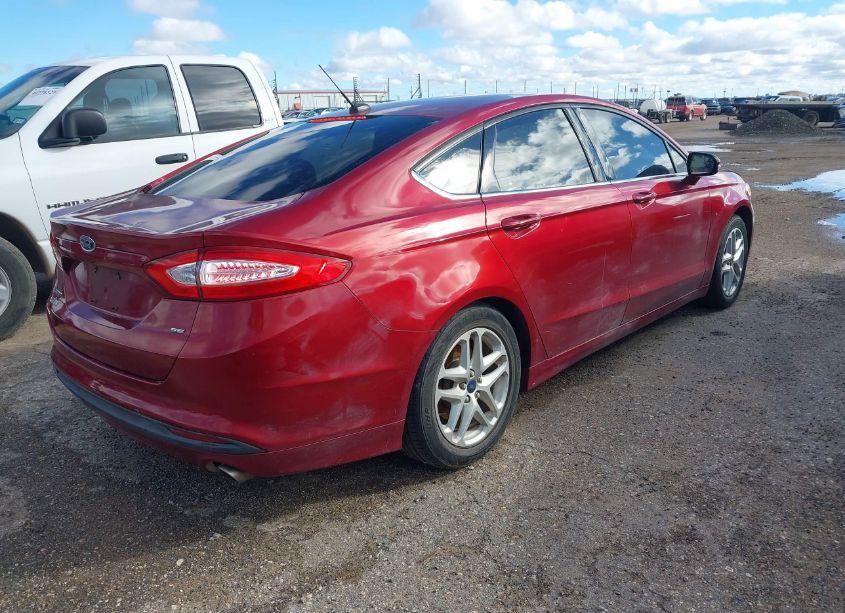 Photo 4 of 2014 Ford Fusion SE (VIN 3FA6P0H72ER255141)