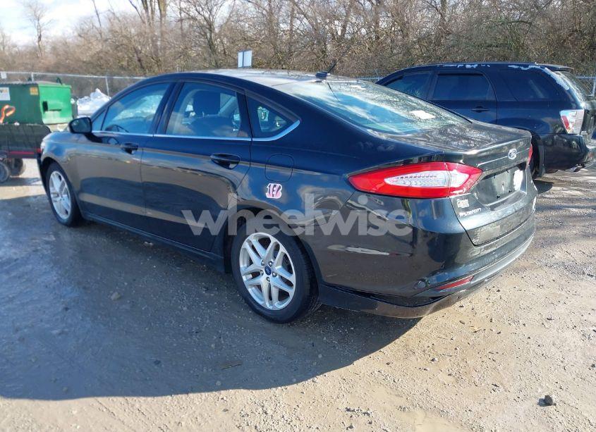 Photo 3 of 2014 Ford Fusion SE (VIN 3FA6P0H72ER276426)