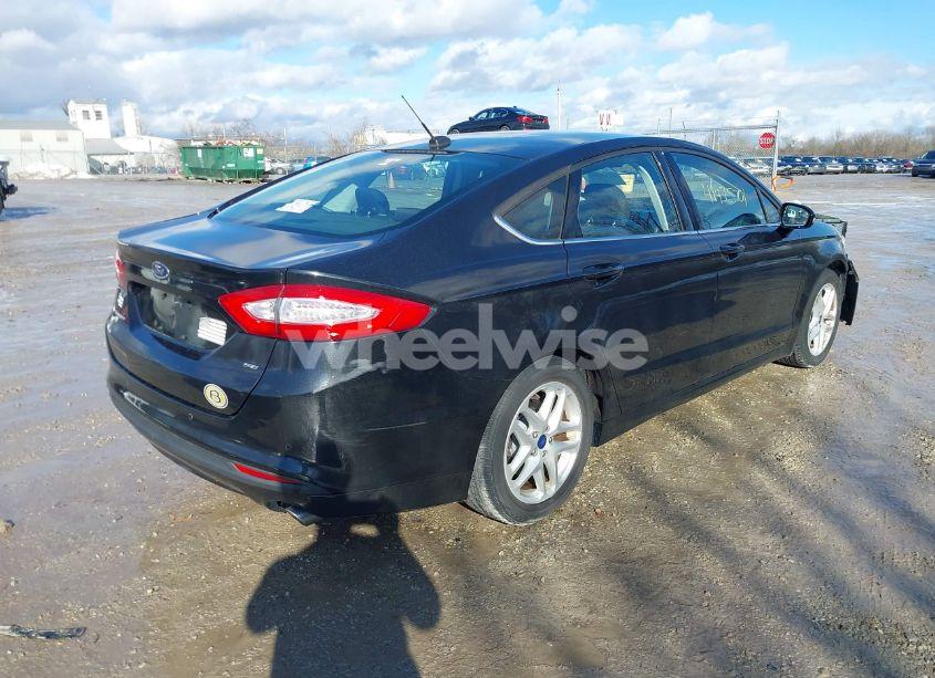 Photo 4 of 2014 Ford Fusion SE (VIN 3FA6P0H72ER276426)