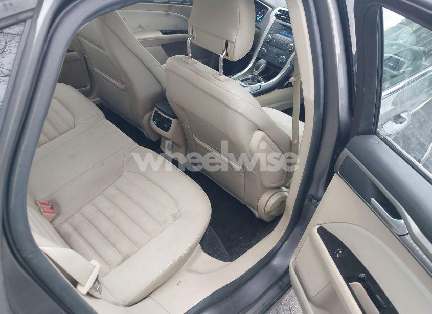 Photo 8 of 2014 Ford Fusion SE (VIN 3FA6P0H72ER387008)