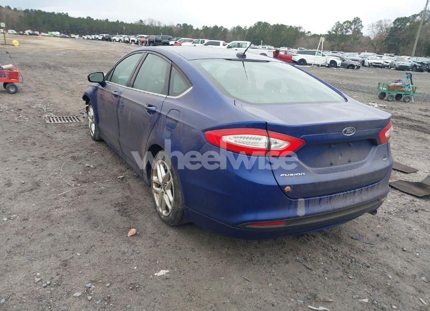 Photo 3 of 2014 Ford Fusion SE (VIN 3FA6P0H72ER389101)