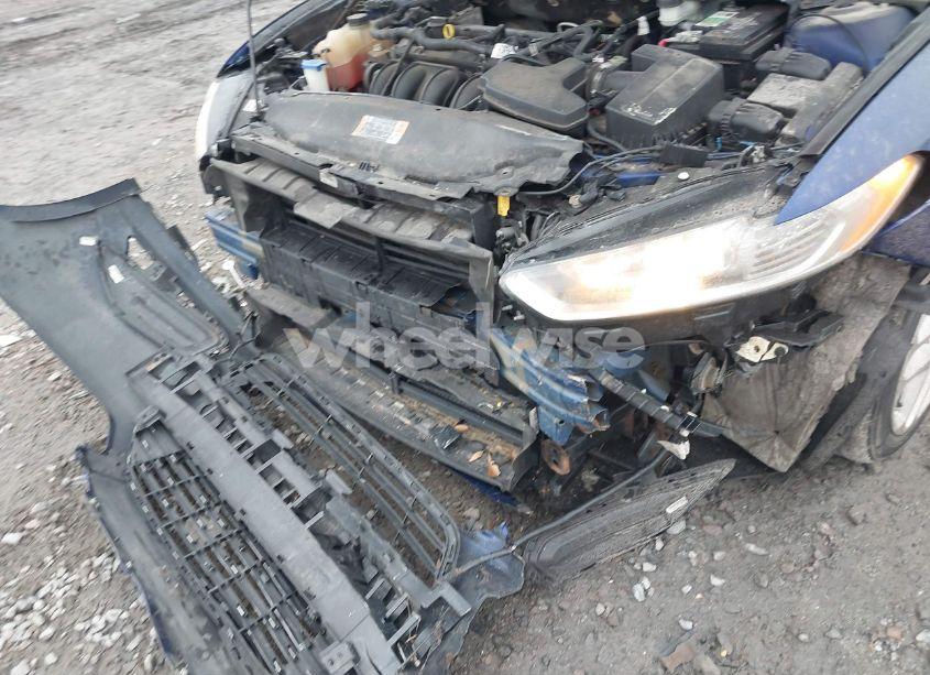 Photo 6 of 2014 Ford Fusion SE (VIN 3FA6P0H72ER389101)