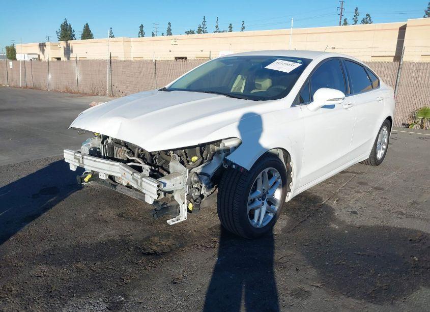 Photo 2 of 2014 Ford Fusion SE (VIN 3FA6P0H72ER397022)