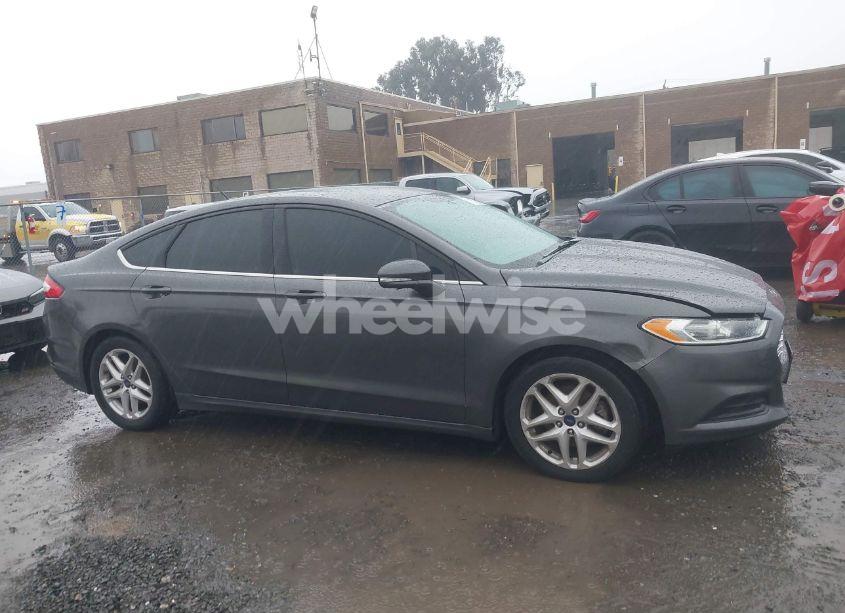 Photo 13 of 2015 Ford Fusion SE (VIN 3FA6P0H72FR105242)