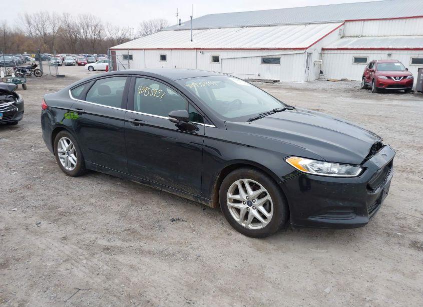 2015 Ford Fusion SE (VIN 3FA6P0H72FR145031) main photo