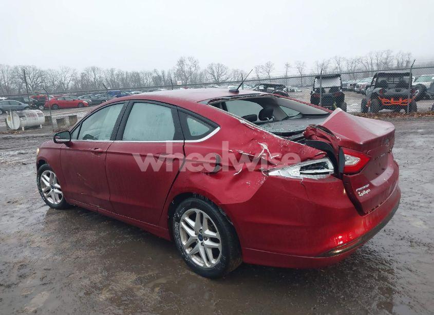 Photo 3 of 2015 Ford Fusion SE (VIN 3FA6P0H72FR179759)