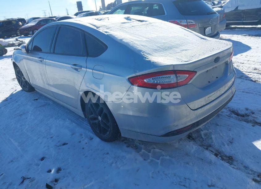 Photo 3 of 2015 Ford Fusion SE (VIN 3FA6P0H72FR200772)