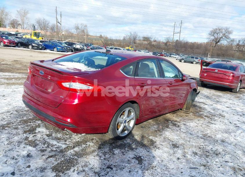 Photo 4 of 2015 Ford Fusion SE (VIN 3FA6P0H72FR230760)