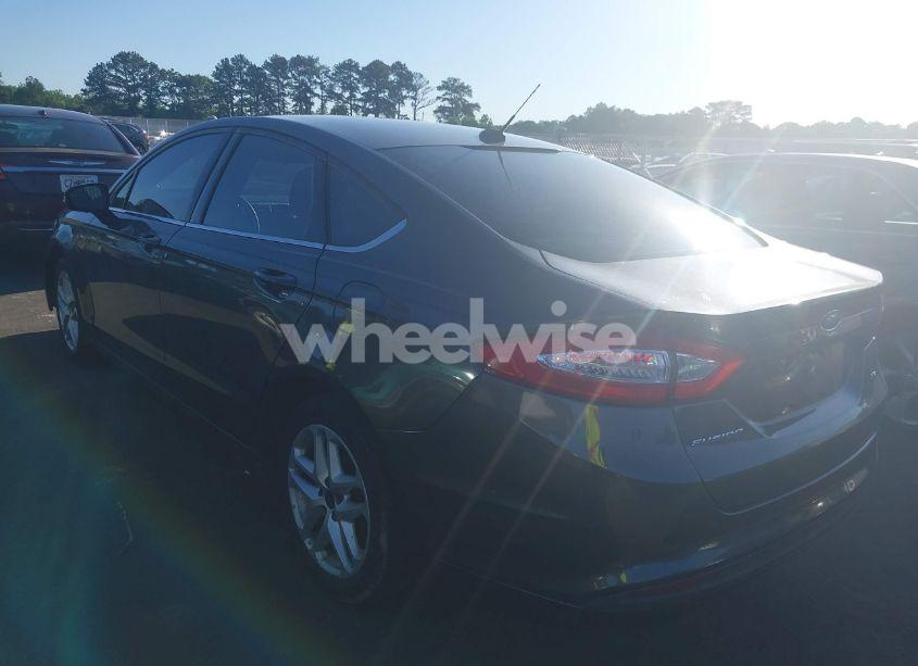 Photo 3 of 2015 Ford Fusion SE (VIN 3FA6P0H72FR258641)