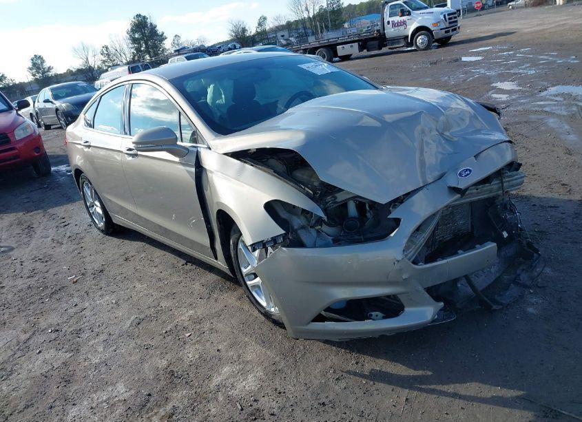 2015 Ford Fusion SE (VIN 3FA6P0H72FR272670) main photo