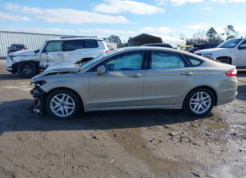 Photo 14 of 2015 Ford Fusion SE (VIN 3FA6P0H72FR272670)