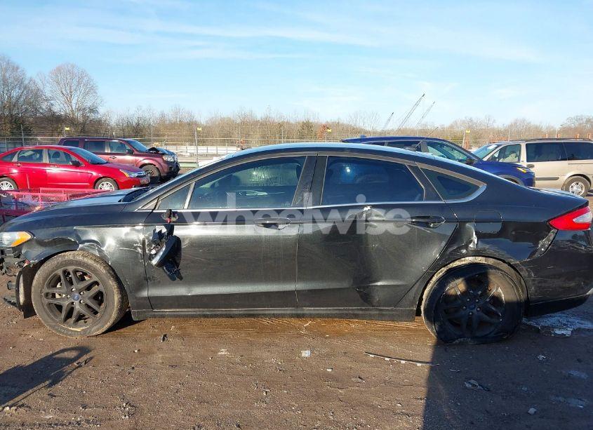 Photo 12 of 2015 Ford Fusion SE (VIN 3FA6P0H72FR276444)