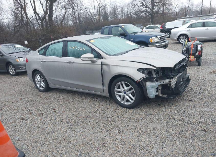 Photo 14 of 2015 Ford Fusion SE (VIN 3FA6P0H72FR277142)