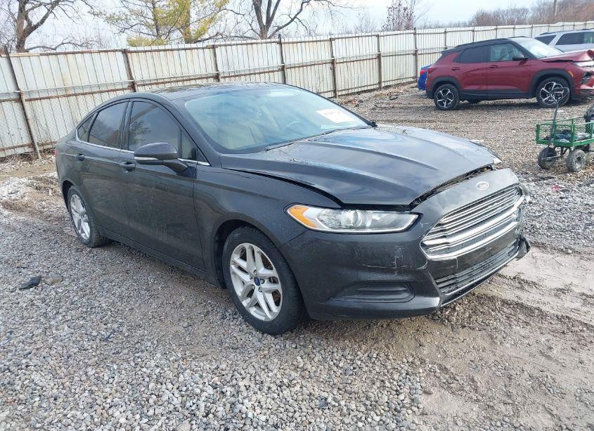 2015 Ford Fusion SE (VIN 3FA6P0H72FR296726) main photo